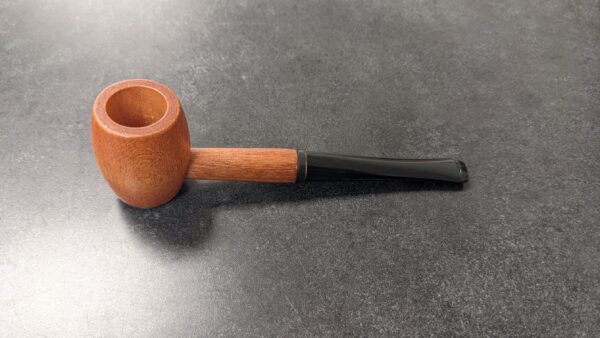 Wooden cigar pipe