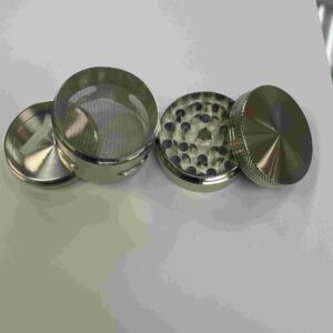 4 Part Grinder - Silver